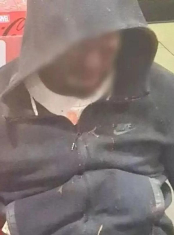 股王配资 澳大利亚23岁男子头部中枪后被活埋奇迹生还，爬出坟墓步入加油站求救，疑与贩毒团伙有关，袭击者或受雇执行暗杀任务